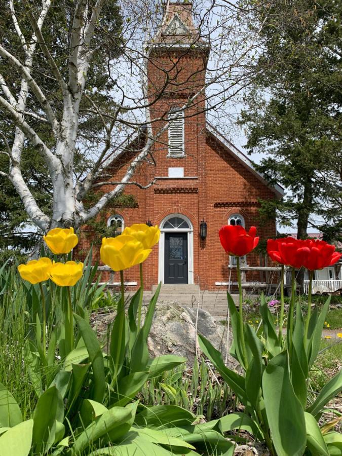 The Prince Edward County Church, A Unique Escape Belleville Exterior foto